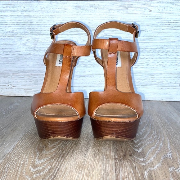 Steve Madden Cognac Brown Leather T Strap Wedge - Picture 4 of 7